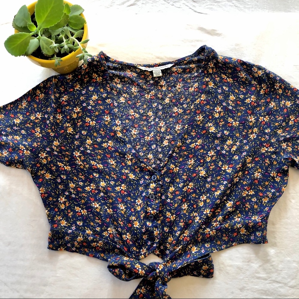 Floral Crop Top 💐